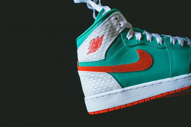 332148-329,AJ1,Air Jordan 1 332148-329AJ1 Air Jordan 1 GS ＂Verde＂ 美图欣赏