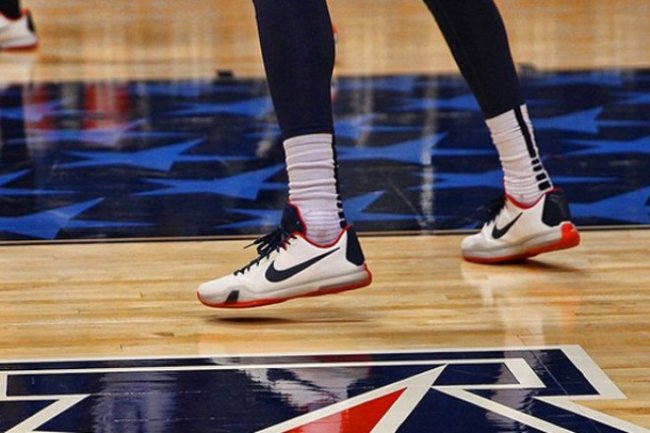 Kobe 10,Kobe X,科比10代  Kobe 10 PE 康涅狄格大学配色亮相
