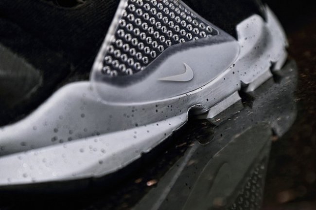 Nike Sock Dart,fragment design  fragment design x Nike Sock Dart “Oreo” 发售日期确定
