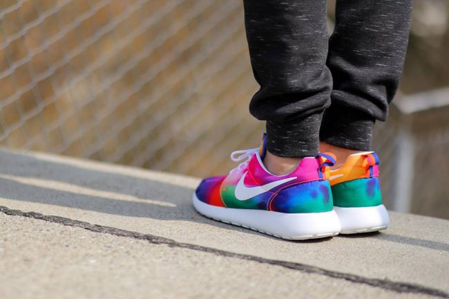 Nike Roshe Run  Nike Roshe Run Print “Multicolor” 缤纷色彩来袭！
