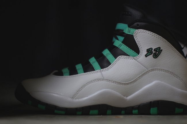 705180-118,AJ10,Air Jordan 10 705180-118AJ10 Air Jordan 10 Retro GS “Verde” 下周发售