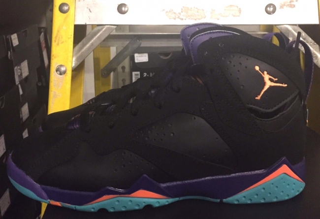 AJ7,Air Jordan 7 AJ7 Air Jordan 7 GS “Lola Bunny” 罗拉兔配色发售信息
