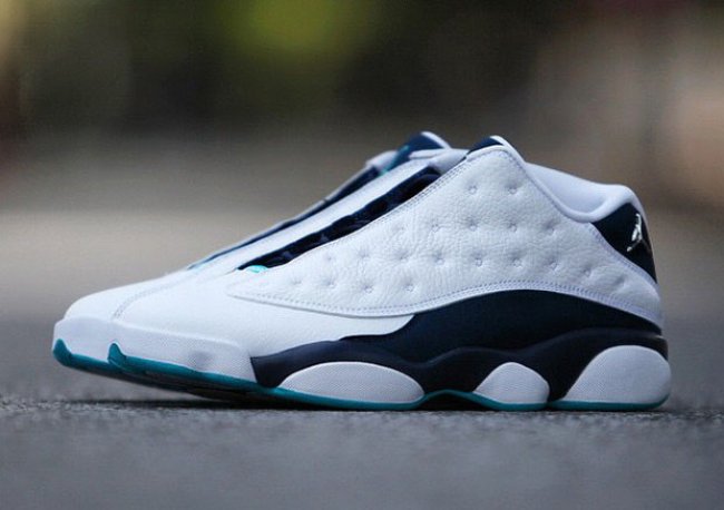 310810-107,AJ13低帮,AJ13,Air Jor 310810-107AJ13低帮 Air Jordan 13 Low “Hornets” 实物新图欣赏