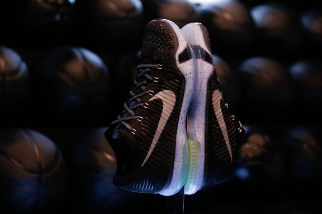 Kobe 10 Elite Low HTM,Kobe 10  Kobe 10 Elite Low HTM 亮相米兰 NikeLab LNZ1