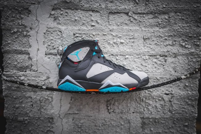 304775-016,AJ7,Air Jordan 7 304775-016AJ7 巴塞罗那岁月 Air Jordan 7 “Barcelona Days” 周六发售