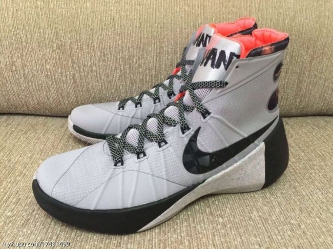 HD2015,Hyperdunk 2015,Nike HD2015 HD 新生代，Nike Hyperdunk 2015 多款配色亮相