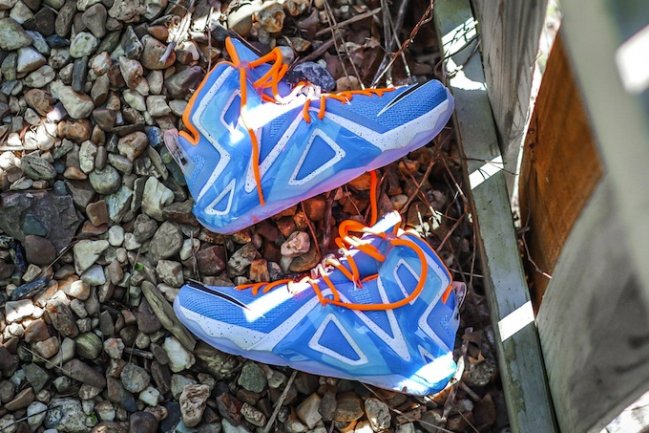 724559-488,LBJ12,LeBron 12 724559-488LBJ12 LeBron 12 Elite “Elevate” 实拍近赏