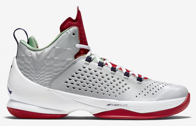 717101-015,Jordan Melo M11,Mel 717101-015 Jordan Melo M11 “Hare” 兔八哥配色官方发售信息