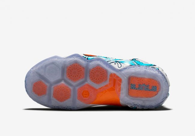 685181-401,LBJ12,LeBron 12 685181-401LBJ12 LeBron 12 GS 水枪大战发售信息