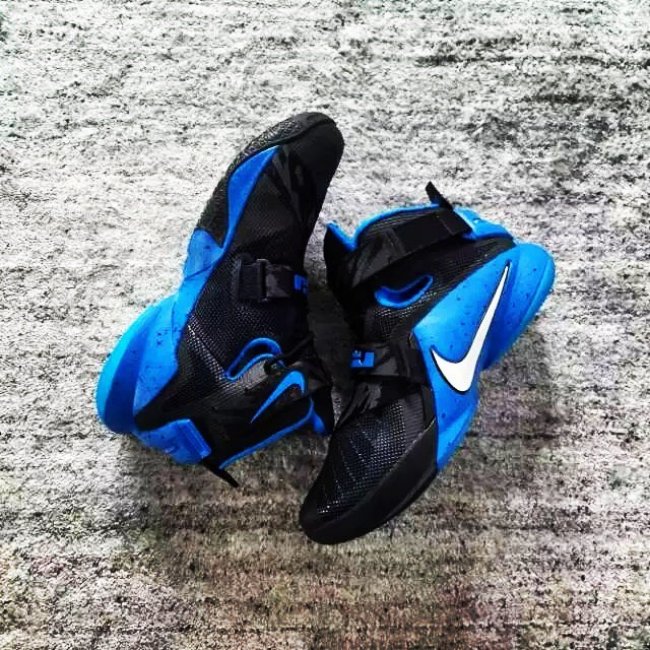 Soldier 9,Nike,士兵9  Nike Zoom Soldier 9 黑蓝配色曝光