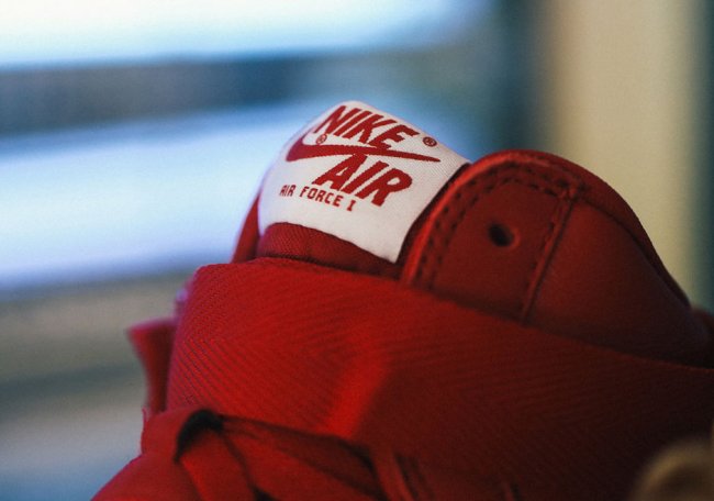 AF1,Air Force 1 AF1 Nike Air Force 1 High “耐克/Nai Ke” 健身红版本亮相
