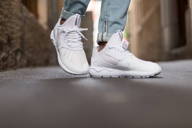 Tubular Runner,adidas  adidas Tubular Runner “White/Black” 白黑配色亮相