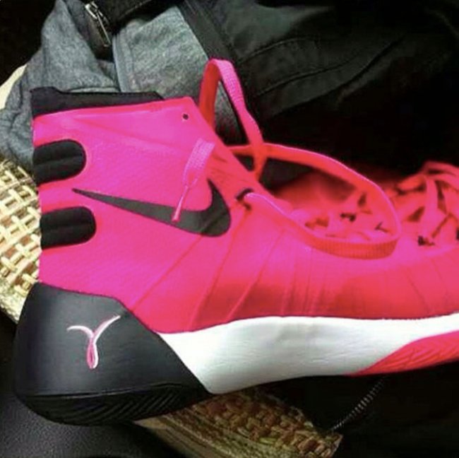 HD2015,Hyperdunk 2015,Nike HD2015 Nike Hyperdunk 2015 “Think Pink” 乳腺癌配色谍照曝光