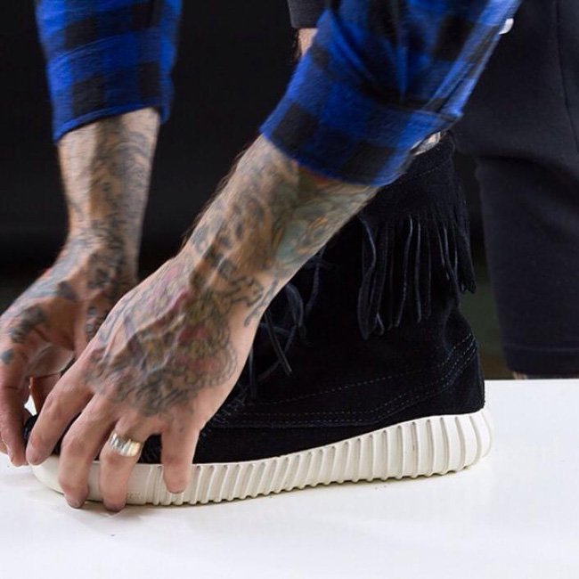 Yeezy 750 Boost,adidas,Yeezy  adidas Yeezy 750 Boost “Moccasin” 定制鞋款