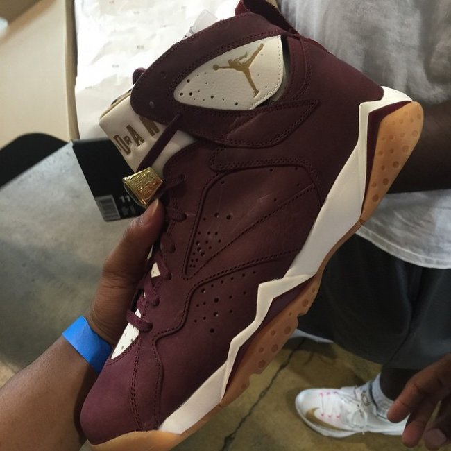725093-630,725093-140,AJ7,Air 725093-630AJ7 冠军套装之 Air Jordan 7 “Cigar” 雪茄配色清晰图赏