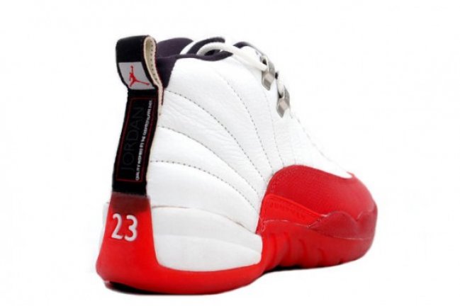 AJ12,Air Jordan 12 AJ12 白红经典 Air Jordan 12 “Cherry” 或将复刻回归