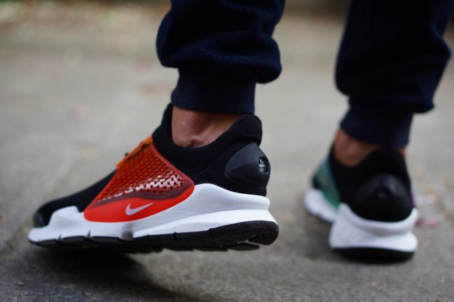 Sock Dart,Nike  支持同性恋权益，Nike Sock Dart #BeTrue 上脚近赏