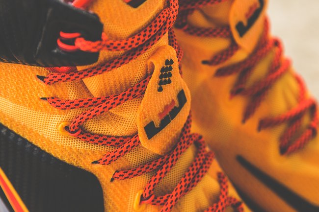 684593-830,LBJ12,LeBron 12 684593-830LBJ12 LeBron 12 “Witness” 实物美图近赏