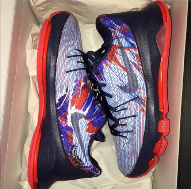 749375-446,KD8,Nike 749375-446KD8 KD8 “USA” 美国独立日配色清晰实物曝光