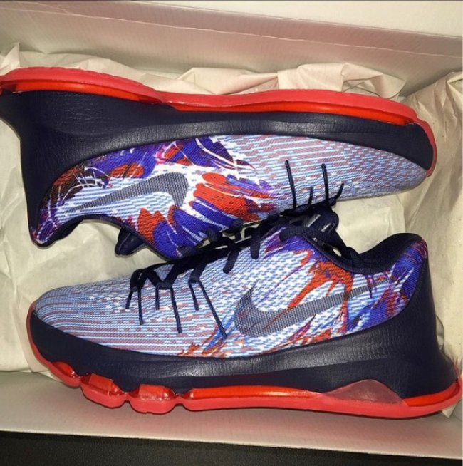 749375-446,KD8,Nike 749375-446KD8 KD8 “USA” 美国独立日配色清晰实物曝光