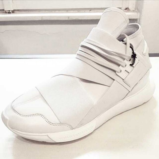 Qasa High,Y-3  Y-3 Qasa High 全白配色亮相
