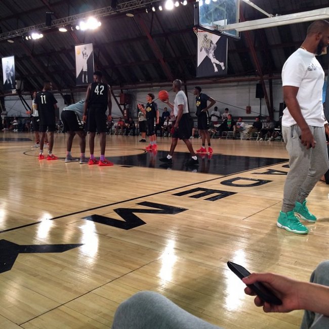 AJ11,Air Jordan 11 AJ11 保罗上脚水绿配色 Air Jordan 11