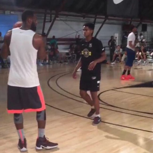 LBJ13,LeBron 13 LBJ13 詹姆斯上脚 LeBron 13！