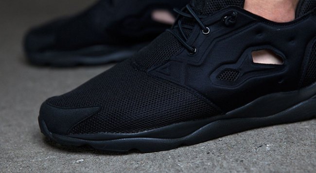 Reebok Furylite,Reebok  Reebok Furylite “Triple Black” 全黑配色登场
