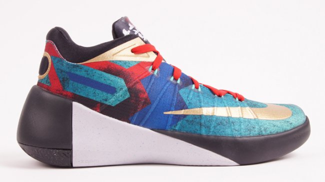 803174-076,Hyperdunk 2015 Low, 803174-076 Nike Hyperdunk 2015 Low “Beijing” 实物图片