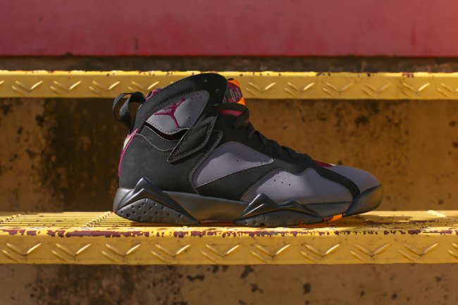 304775-034,AJ7,Air Jordan 7 304775-034AJ7波尔多 Air Jordan 7 “Bordeaux” 美图近赏