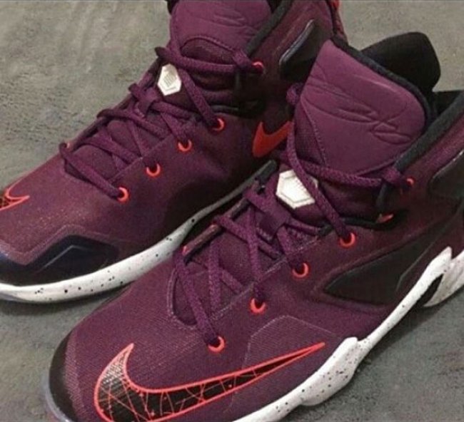 LBJ13,LeBron 13 LBJ13 LeBron 13 清晰实物图片曝光