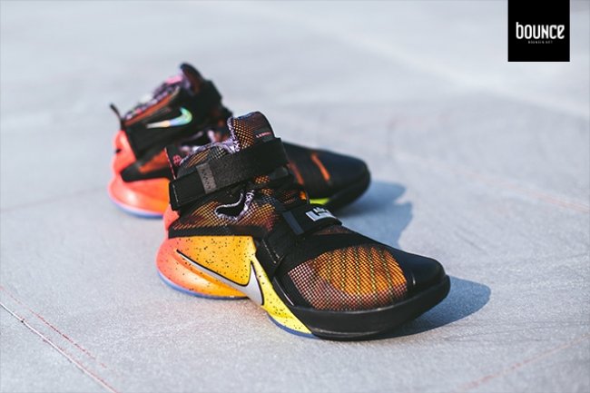 812571-098,Soldier 9,Nike 812571-098 Nike Soldier 9 LMTD EP “RISE” 打出名堂实物图赏