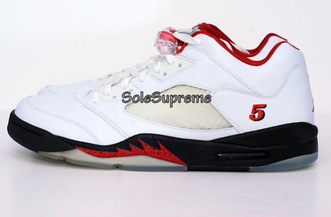 819171-101,AJ5,Air Jordan 5,AJ 819171-101AJ5 Air Jordan 5 Low “Fire Red” 或将在 2016 年复刻回归
