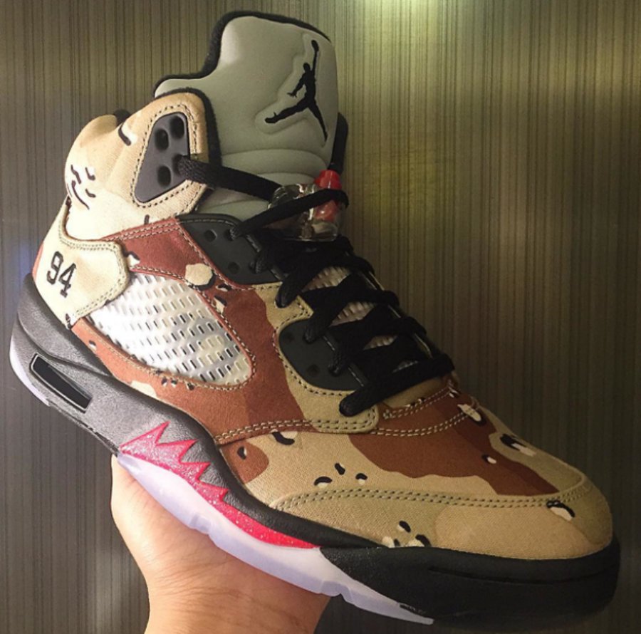 824371-201,AJ5,Air Jordan 5 824371-201AJ5 Supreme x Air Jordan 5 “Camo” 上脚实拍