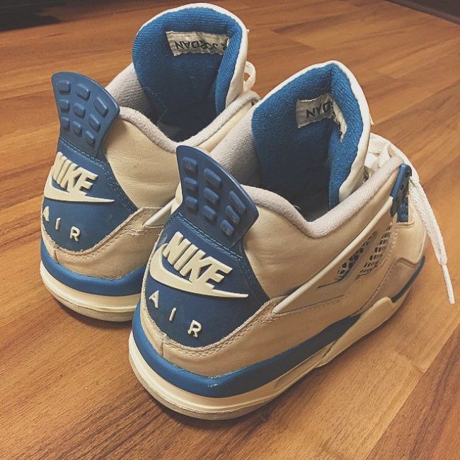 AJ4,Air Jordan 4 AJ4 Nike Air 后跟，Air Jordan 4 海军蓝明年复刻回归