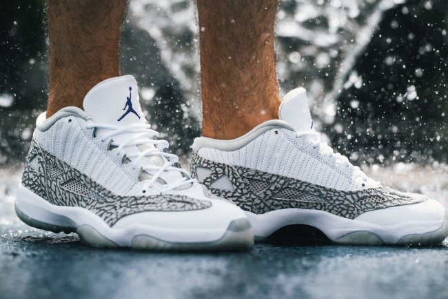 306008-102,AJ11,Air Jordan 11, 306008-102AJ11 Air Jordan 11 IE Low “Cobalt” 更多上脚实拍欣赏