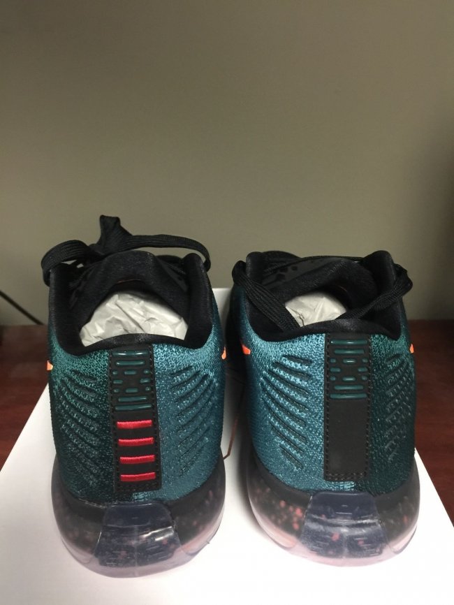 747212-303,Kobe 10 Elite Low,K 747212-303 Kobe 10 Elite Low “Dark Atomic Teal” 实物曝光