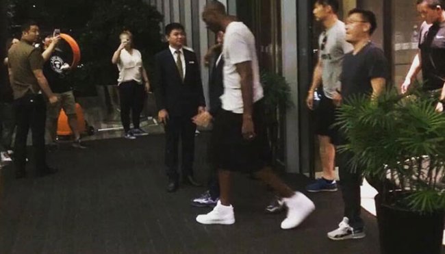 Flyknit Air Force 1,AF1,Nike  Nike Flyknit Air Force 1 实物谍照曝光