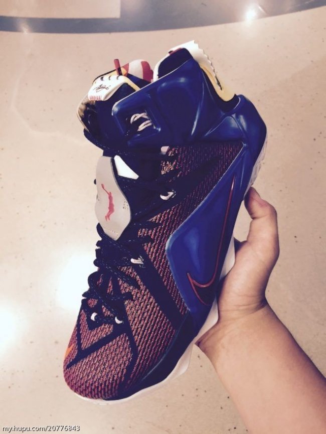802193-909,LBJ12,LeBron 12,Wha 802193-909LBJ12 临时换装？LeBron 12 “What The” 最新实物图片