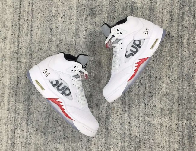 AJ5,Air Jordan 5,Supreme AJ5联名 Supreme x Air Jordan 5 “White” 实物近赏