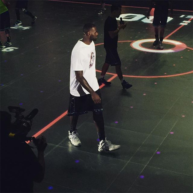 LBJ12,LeBron 12 Elite,Pigalle LBJ12精英版联名 詹姆斯中国行亲着 Pigalle x LeBron 12 Elite