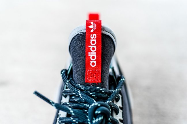 Tubular,adidas Tubular Runner  亦动亦静，adidas Tubular Runner Weave “Tomato”