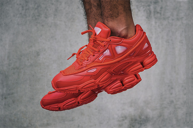 OZWEEGO 2,Raf Simons,adidas adidas x Raf Simons OZWEEGO 2 “Red” 鲜红登场 OZWEEGO 2,Raf Simons,adidas adidas x Raf Simons OZWEEGO 2 “Red” 鲜红登场