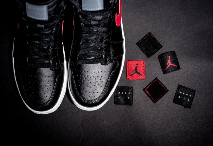332550-012,AJ1,Air Jordan 1 332550-012AJ1 Air Jordan 1 Rare Air “Bred” 海外现已发售