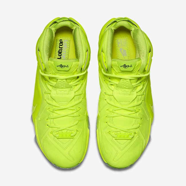 748861-700,LBJ12,LeBron 12 748861-700LBJ12 LeBron 12 EXT “Tennis Ball” 官方图片发布