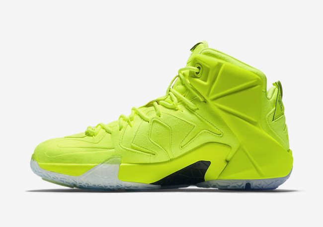 748861-700,LBJ12,LeBron 12 748861-700LBJ12 LeBron 12 EXT “Tennis Ball” 官方图片发布