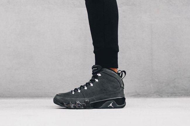 302370-013,AJ9,Air Jordan 9 302370-013AJ9无烟煤Oregon 下周发售，Air Jordan 9 “Anthracite” 上脚近赏