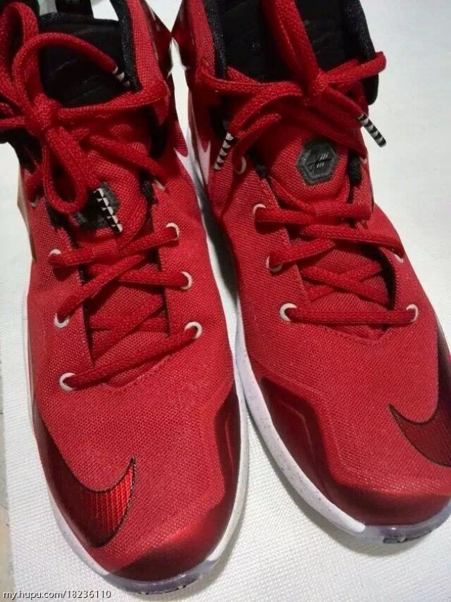 807219-610,LBJ13,LeBron 13 807219-610LBJ13 LeBron 13 “Gym Red” 发售信息