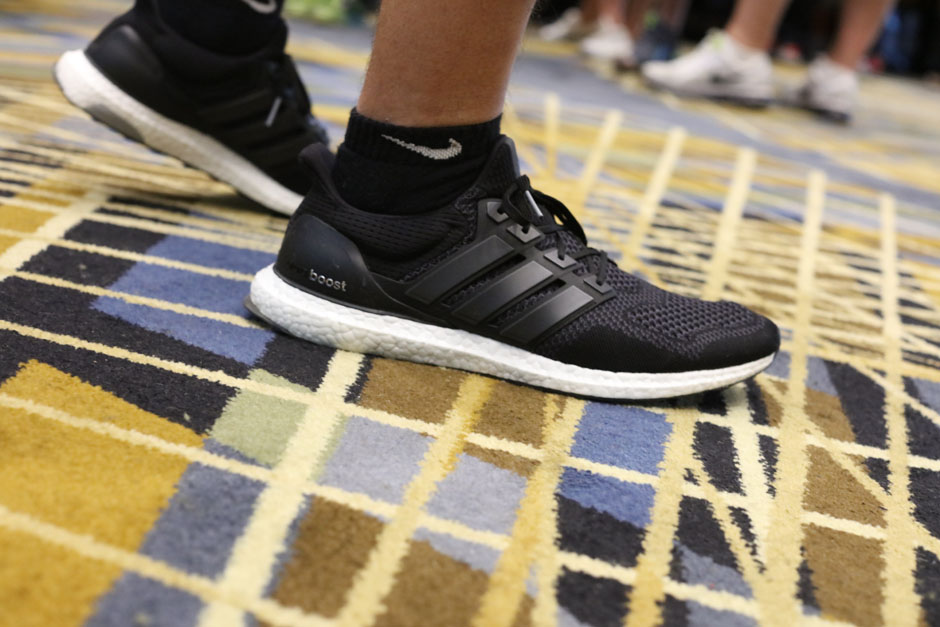 Sneaker Con  Sneaker Con 2015 底特律站球鞋上脚（中）