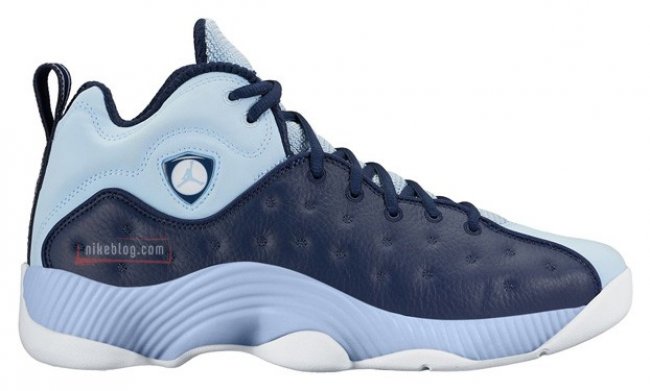 Jordan Team 2  Jordan Team 2 Retro 复刻配色亮相